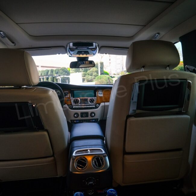 Rolls-Royce Luxury Car Interior - VIP Transfer in Istanbul