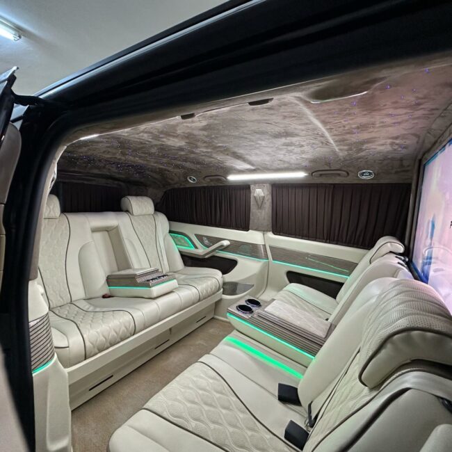 Private jet airport transfer