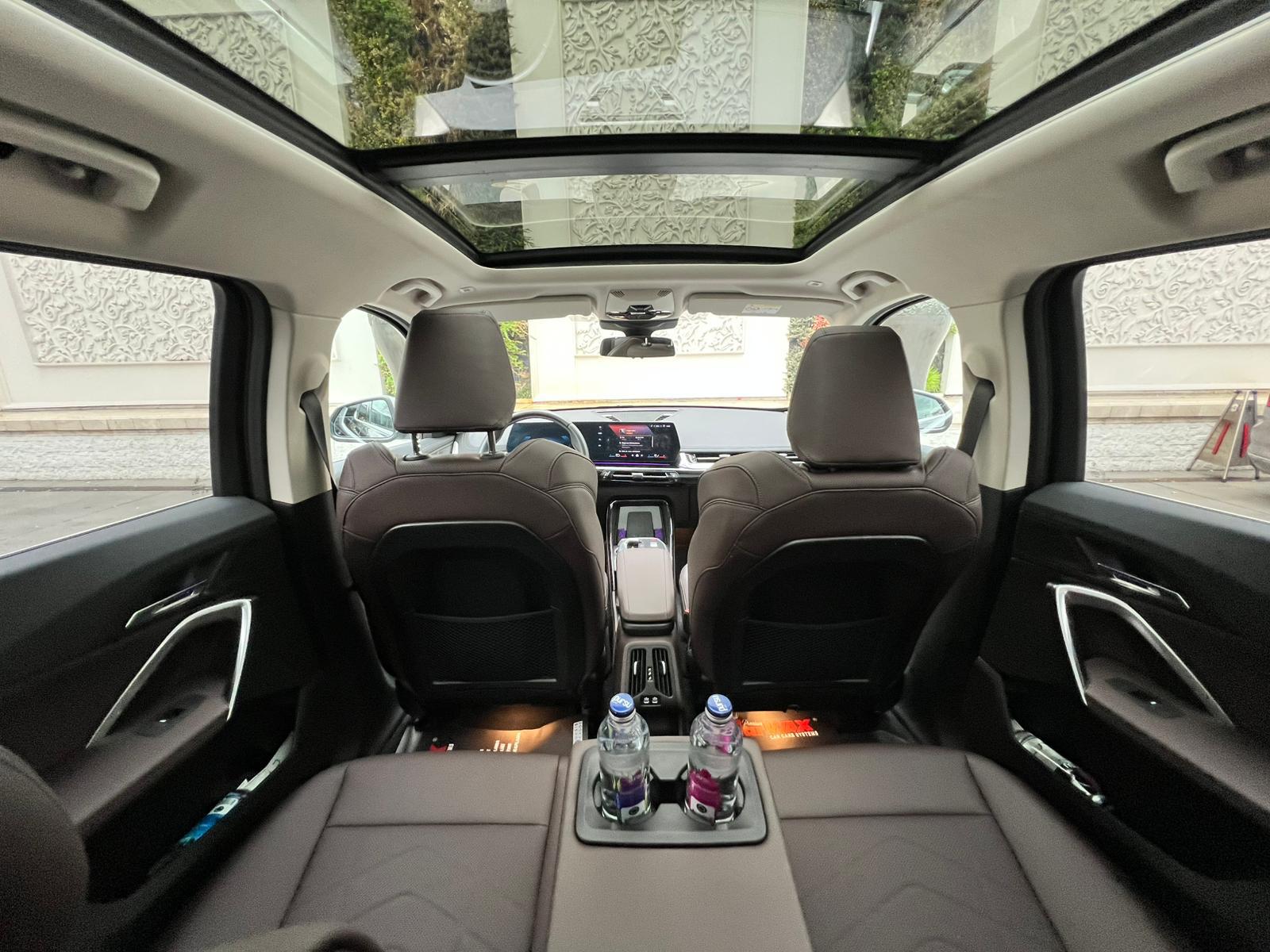 Airport Luxury Shuttle