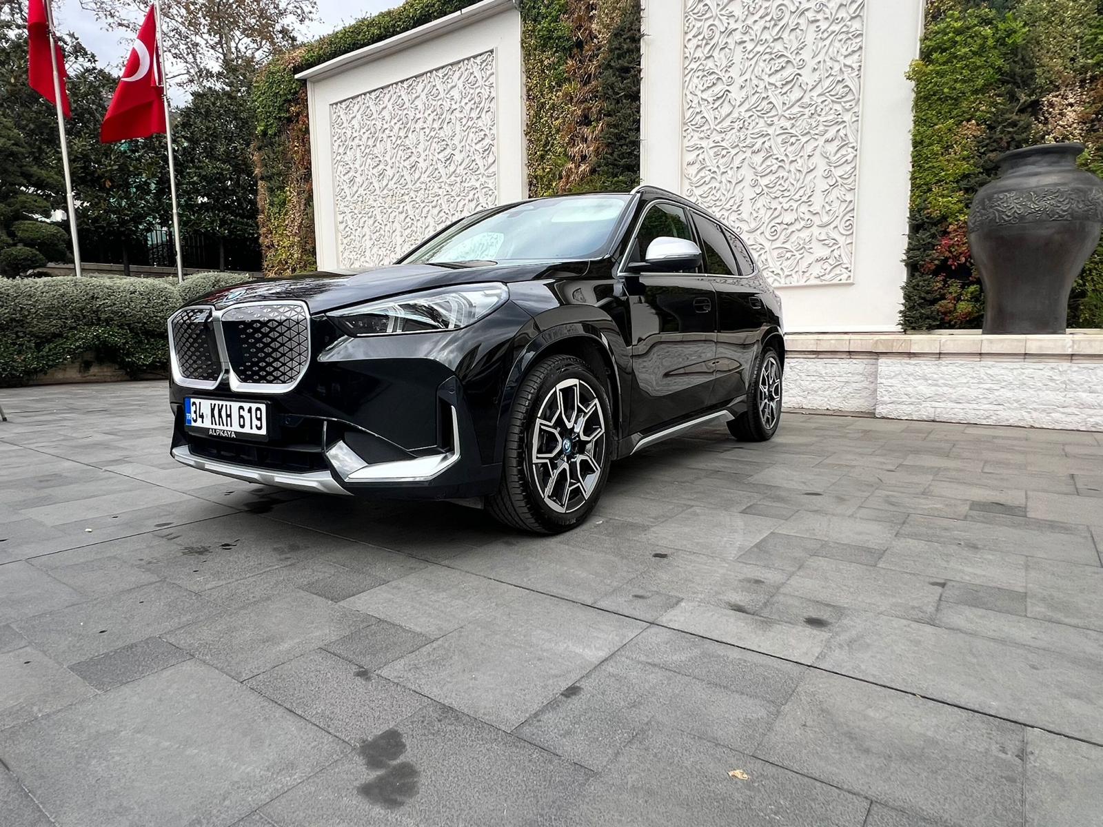 Airport Bus And Limo Service